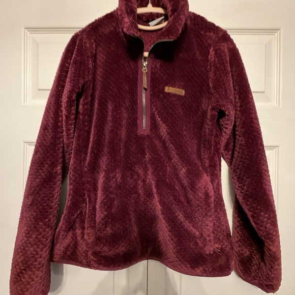 Columbia Sportswear Company Sweaters - Columbia Burgundy Fleece Pullover Small